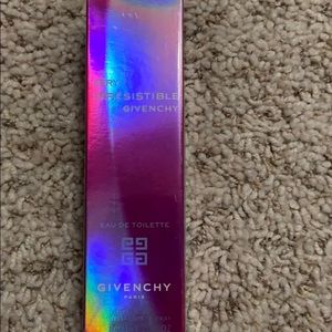 Very irrésistible givenchy